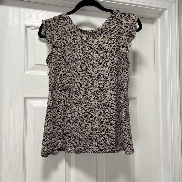 Loft Short sleeve ruffle animal print XS Rayon sheer blouse‎ NWT - Picture 1 of 4
